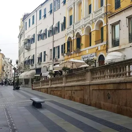 Regis Citra 00855ltn1108 Apartment Sanremo