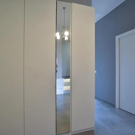 Regis Citra 00855ltn1108 Apartment *